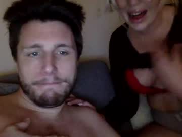 couple
        hugeswedishviking cam image #221249