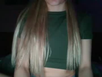girl
        itsfoxybaby cam image #57801