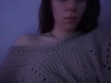 girl
        saltydog4437 cam image #142172