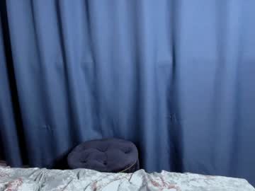 girl
        kaitblush cam image #17700