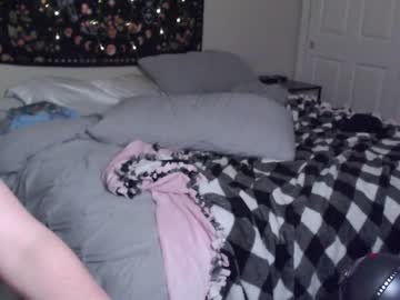couple
        vivianashley cam image #116033