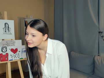 girl
        albina_stone cam image #142885