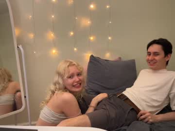 couple
        xxxruruxxx cam image #170867