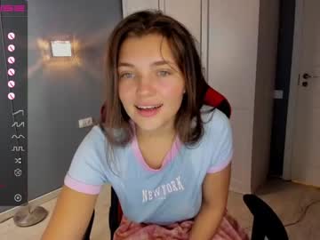 girl
        michelle_mir cam image #58874