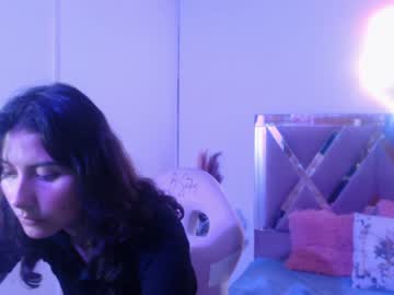 girl
        skarlet_tay cam image #148076