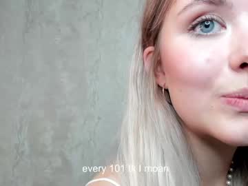 girl
        steffanie_blue cam image #121245