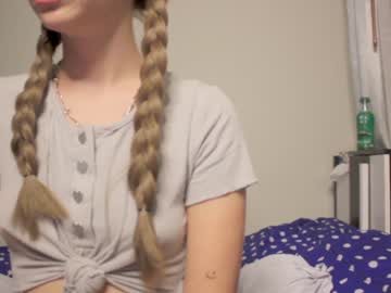 girl
        supremeraven cam image #47566