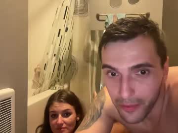 couple
        b0s5man cam image #99178