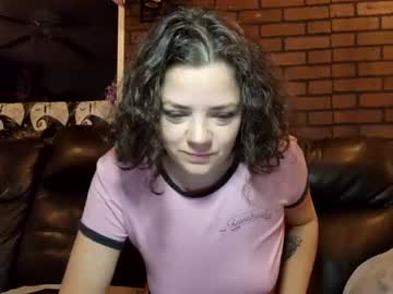 girl
        miaelizabethlove cam image #114952