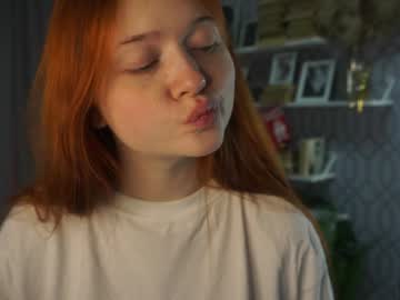 girl
        oliviagin cam image #226524