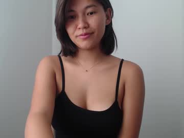 girl
        godzillaintokyo cam image #211324