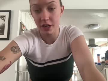 girl Latina Sex Cam with carlyy13