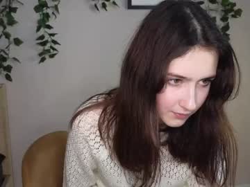 girl
        sophiaheidi cam image #121522