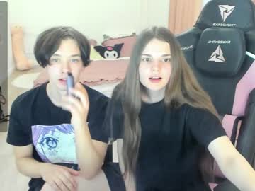 couple
        iamcassidy cam image #175016