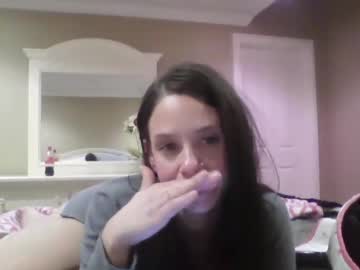 girl
        missdizzydes cam image #178241