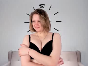 girl
        chelseagary cam image #156220