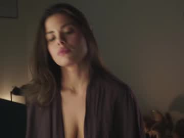 girl
        joheredia cam image #204546