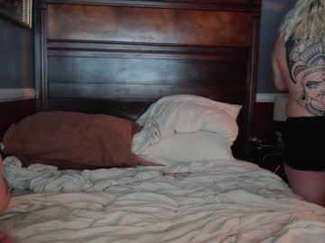 couple
        piperkelly cam image #184990