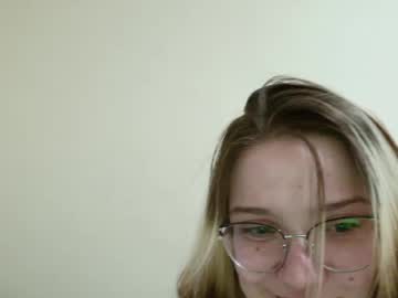 couple Latina Sex Cam with liya_still