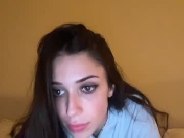 girl
        ariacutiee cam image #84143