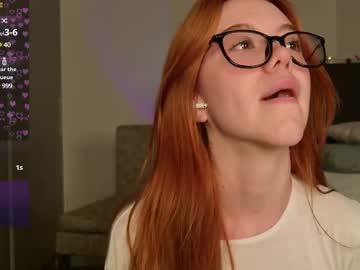 girl
        real_teya cam image #241050