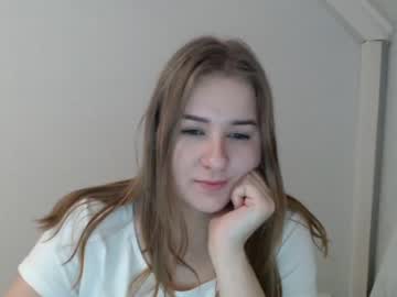 girl
        ripe_cherry69 cam image #46988